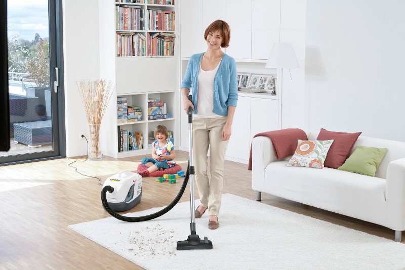 Пылесос с аквафильтром KARCHER DS 6 Premium Plus 1